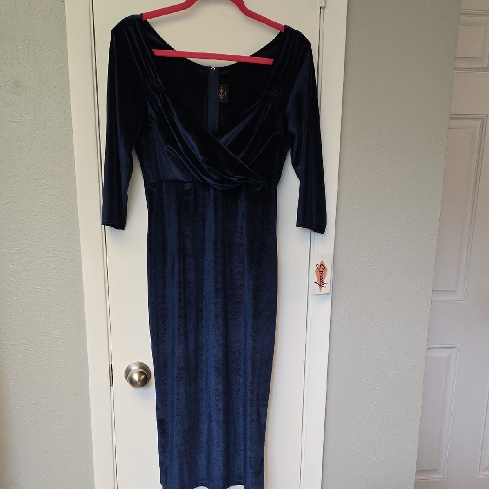 Navy Blue Sheath Wrap Dress with V-Neck and 3/4 Sleeves